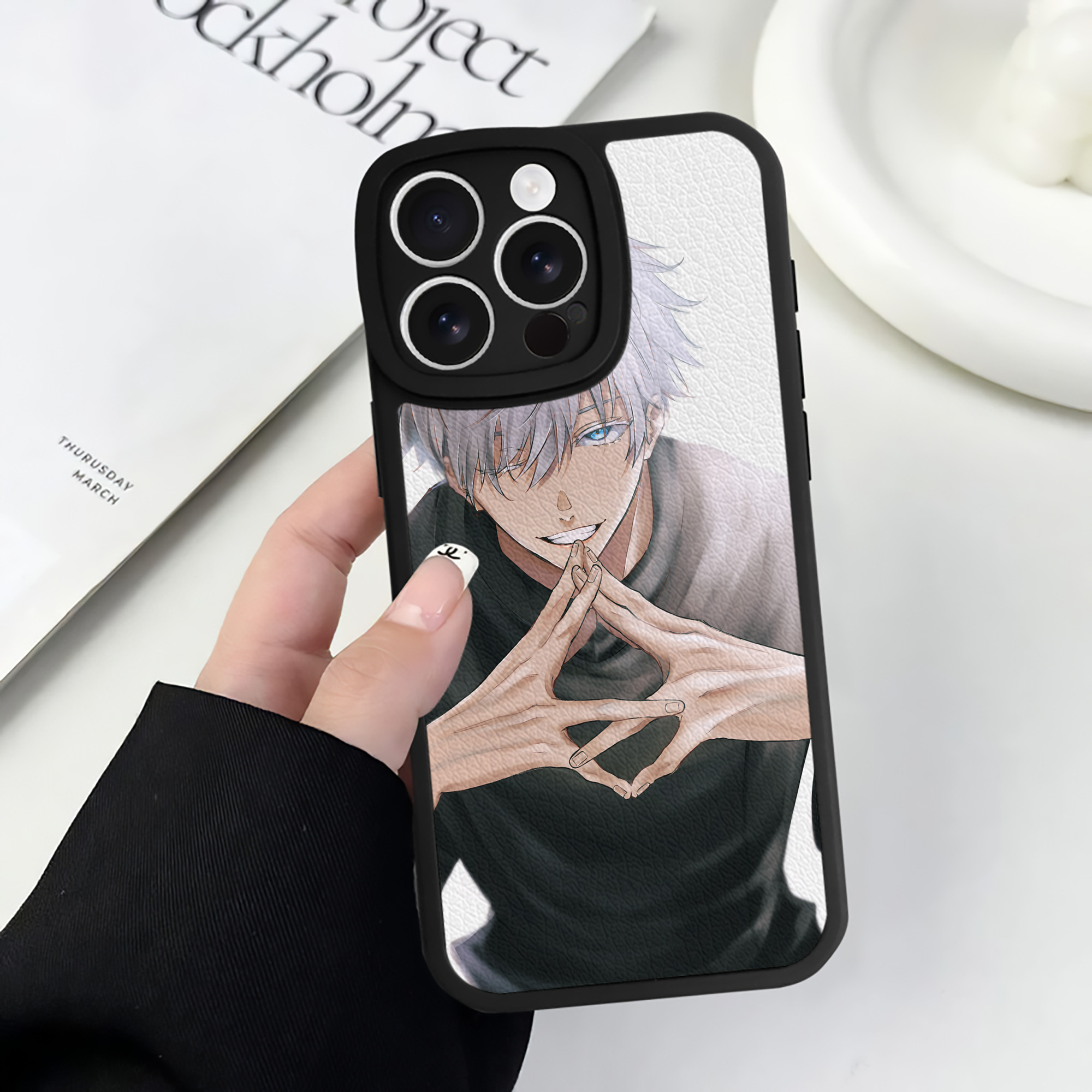 （画像用） 呪術廻戦 Jujutsu Kaisen 【iPhone 16シリーズ対応】シリコンスマホケース（レザー調） 材質：シリコン